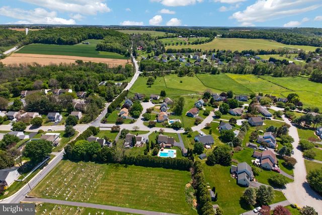 315 GLEN RUN DR, Atglen, PA 19310
