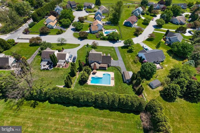 315 GLEN RUN DR, Atglen, PA 19310