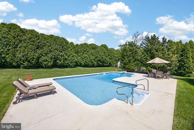 315 GLEN RUN DR, Atglen, PA 19310