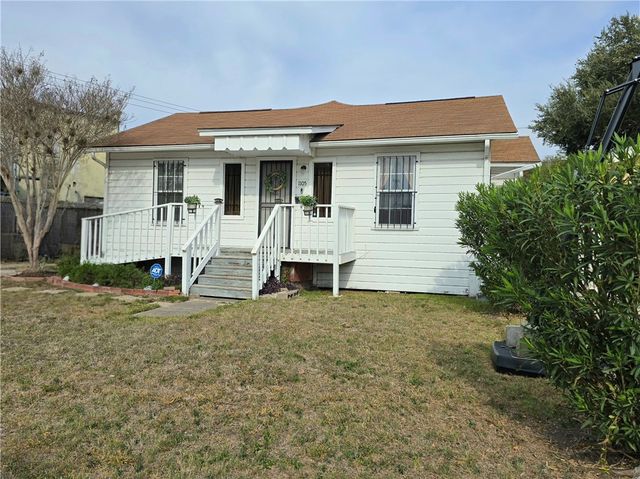 1105 E 5th St, Alice, TX 78332