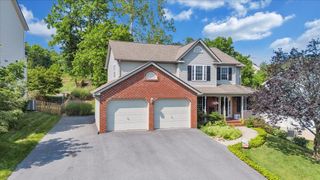 6012 Matisse LN, Roanoke, VA 24018