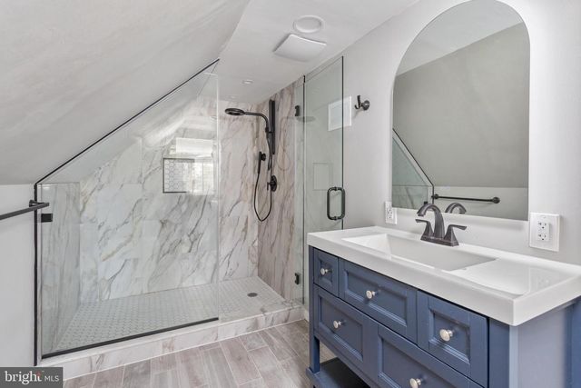 177 SOUTH AVE, Mount Holly, NJ 08060