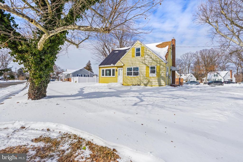 177 SOUTH AVE, Mount Holly, NJ 08060