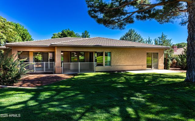 205 OAKCREEK Drive, Sedona, AZ 86351