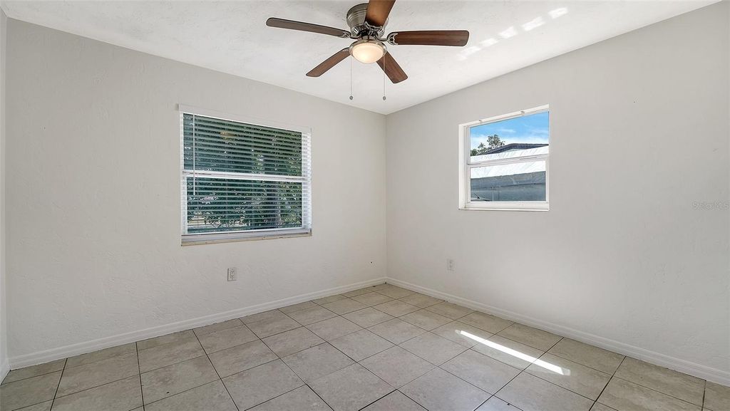 Image 20 of property listing at 6008 9TH STREET E, Bradenton, FL 34203
