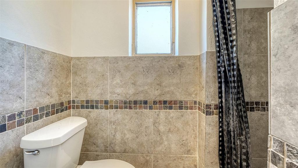 Image 29 of property listing at 6008 9TH STREET E, Bradenton, FL 34203