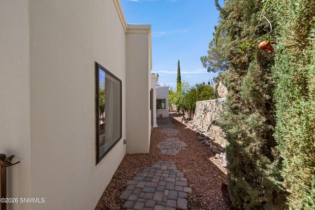 3803 Grand Teton Way, Las Cruces, NM 88011