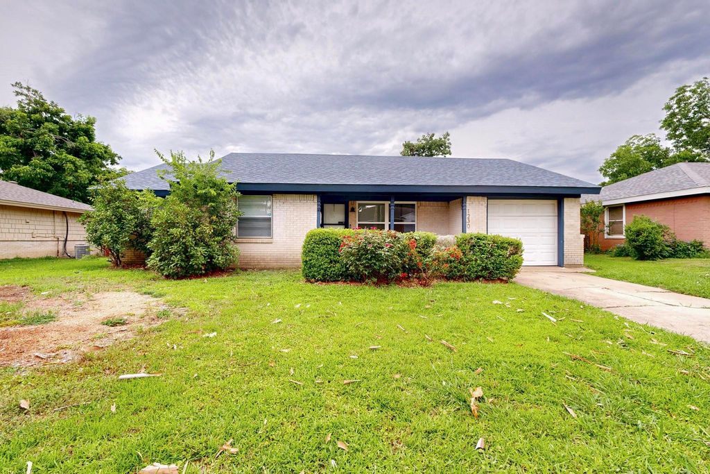 1230 Mcdonald Drive, Garland, TX 75041