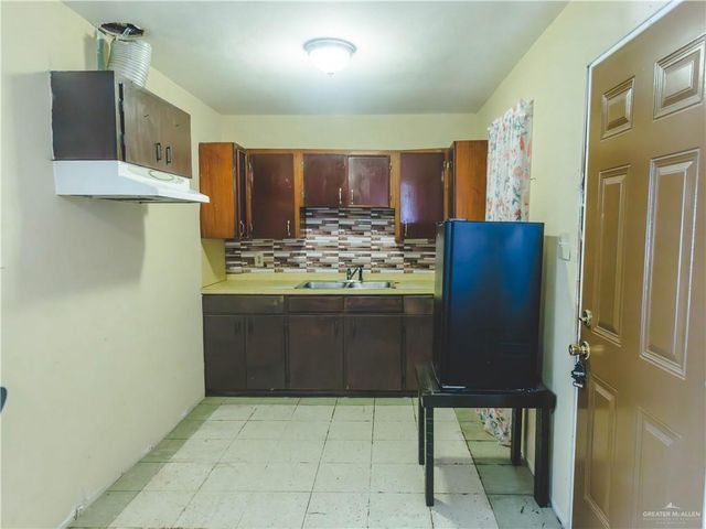 970 S Central Avenue, Brownsville, TX 78521