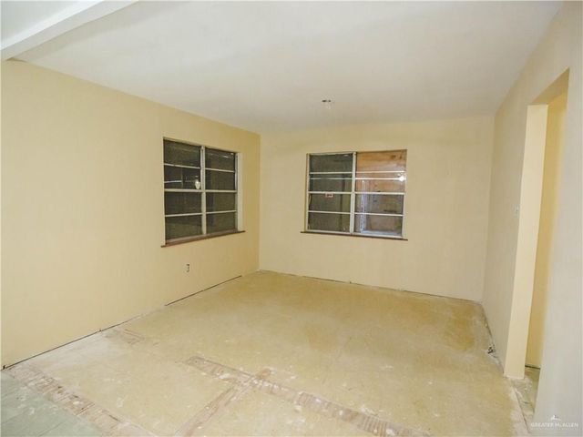 970 S Central Avenue, Brownsville, TX 78521