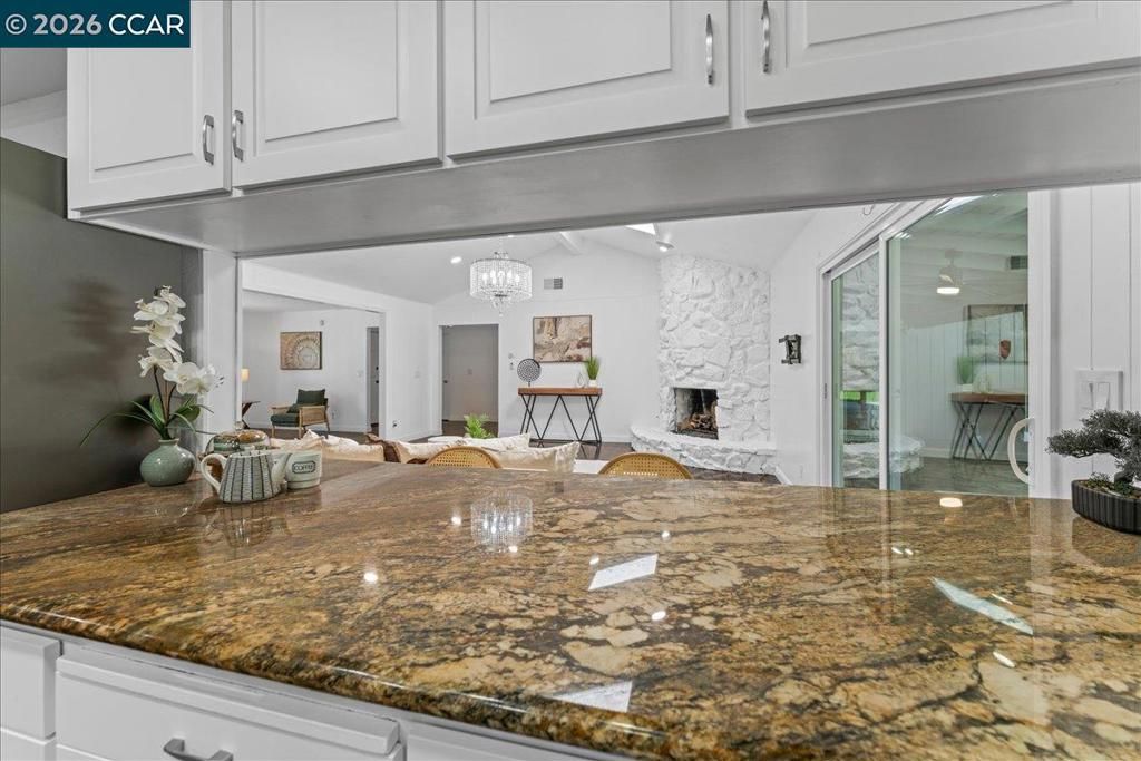 Image 17 of property listing at 8920 Barrhill Way, Fair Oaks, CA 95628