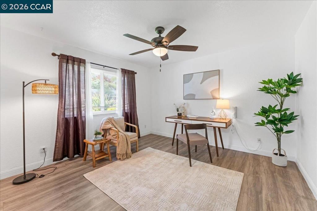 Image 24 of property listing at 8920 Barrhill Way, Fair Oaks, CA 95628