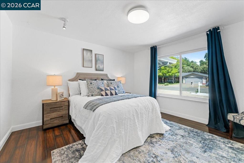 Image 29 of property listing at 8920 Barrhill Way, Fair Oaks, CA 95628