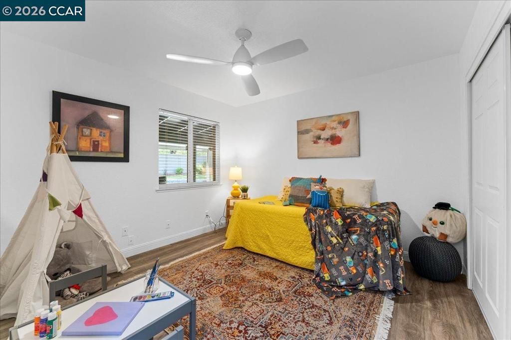 Image 32 of property listing at 8920 Barrhill Way, Fair Oaks, CA 95628