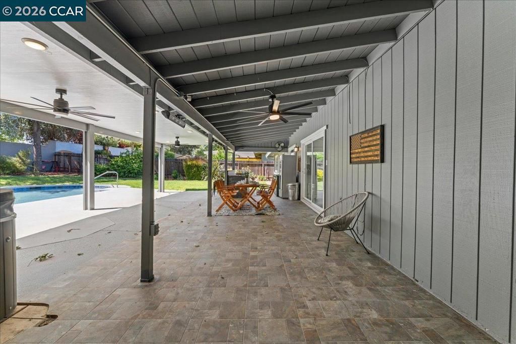 Image 45 of property listing at 8920 Barrhill Way, Fair Oaks, CA 95628