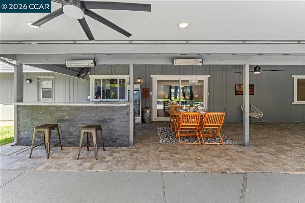 Image 46 of property listing at 8920 Barrhill Way, Fair Oaks, CA 95628