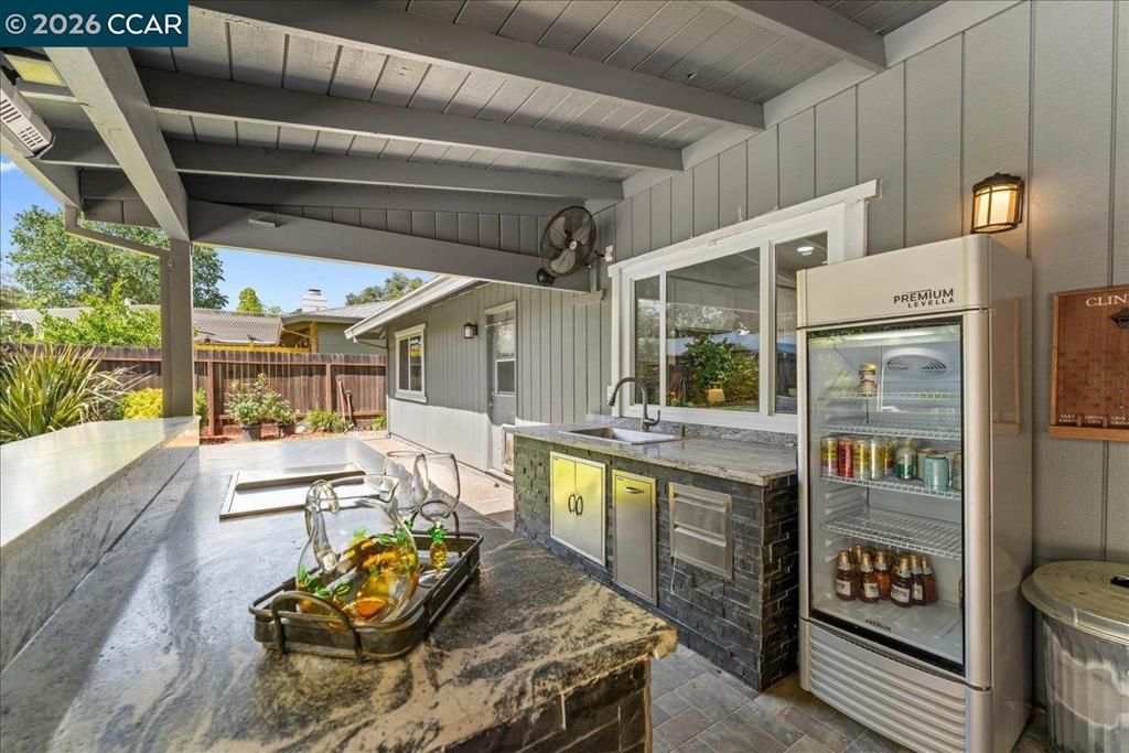 Image 47 of property listing at 8920 Barrhill Way, Fair Oaks, CA 95628