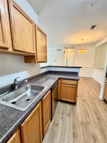 4802 51ST STREET W 409, Bradenton, FL 34210