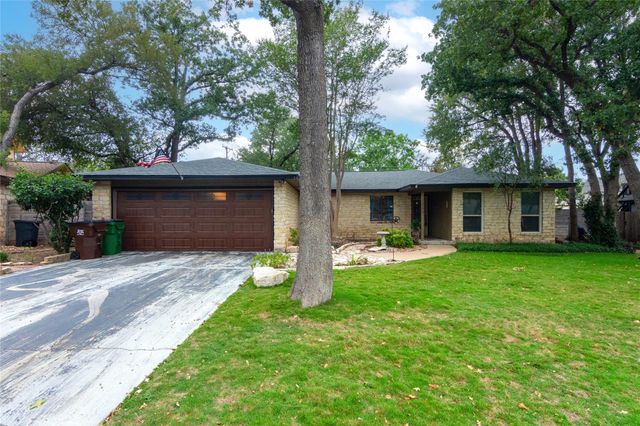 1810 Hermitage DR, Round Rock, TX 78681