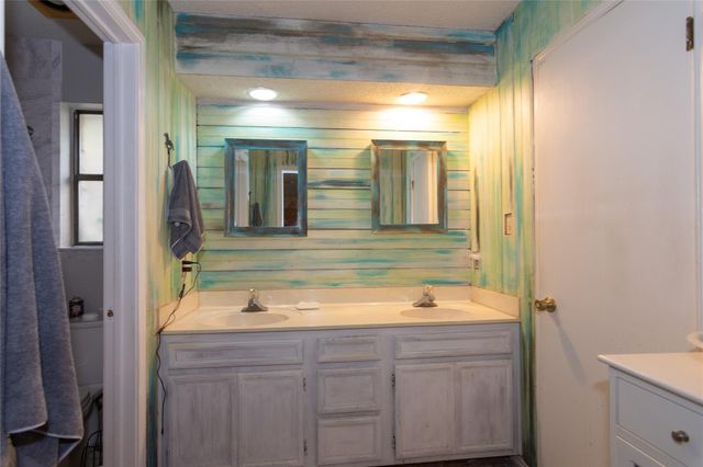 1810 Hermitage DR, Round Rock, TX 78681