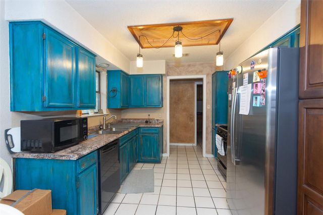 1810 Hermitage DR, Round Rock, TX 78681