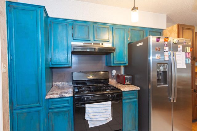 1810 Hermitage DR, Round Rock, TX 78681