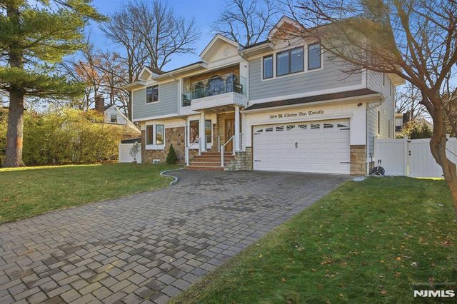 364 Clinton Avenue, Tenafly, NJ 07670