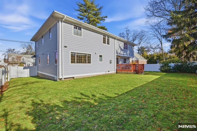 364 Clinton Avenue, Tenafly, NJ 07670