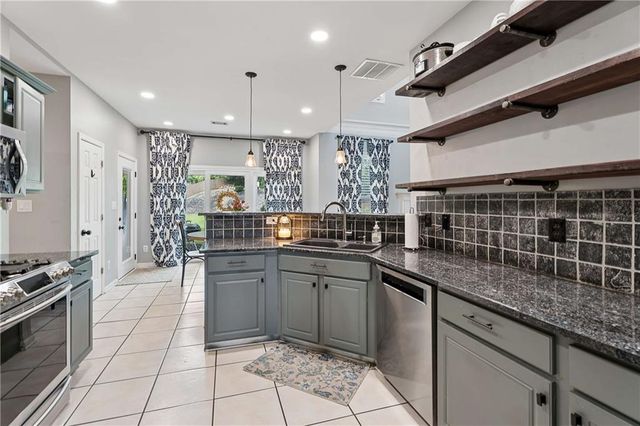 4564 Bogan Gates Trail, Buford, GA 30519