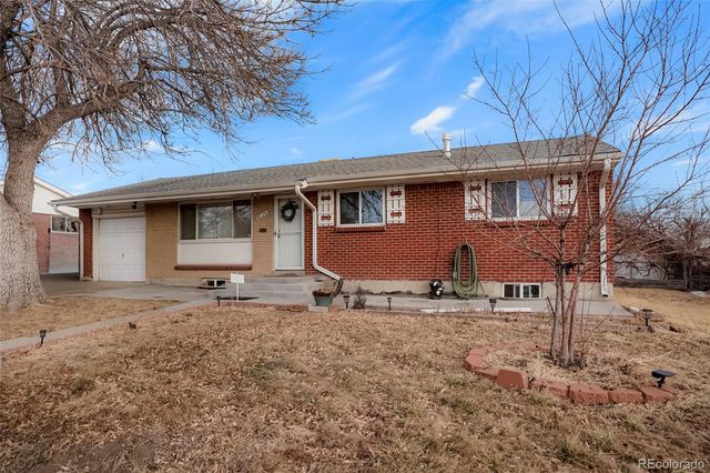 8720 Faraday Street, Denver, CO 80229