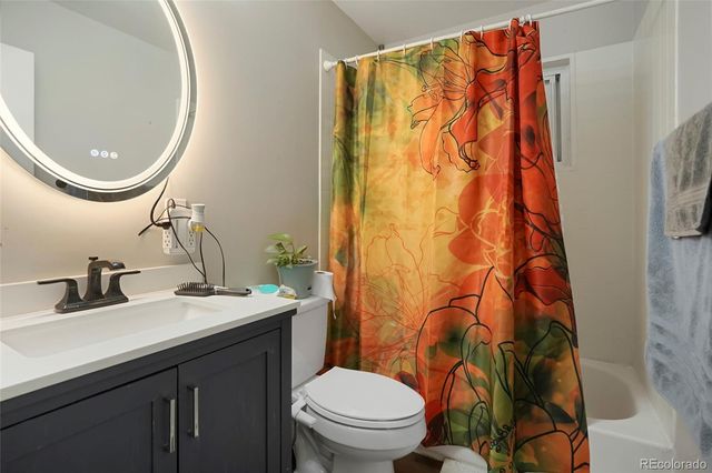 8720 Faraday Street, Denver, CO 80229