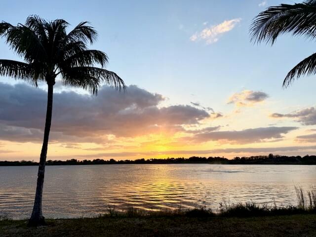 22392 Siesta Key Drive, Boca Raton, FL 33428