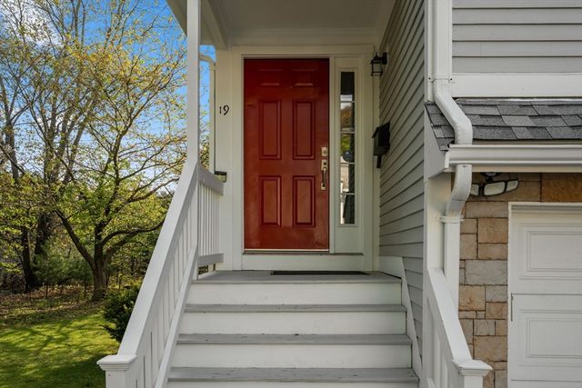 19 Dunstan St 19, Newton, MA 02465