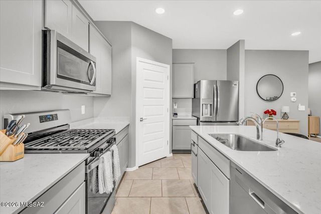 3483 N Kellen Canyon Court, Tucson, AZ 85745