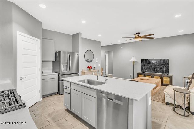 3483 N Kellen Canyon Court, Tucson, AZ 85745