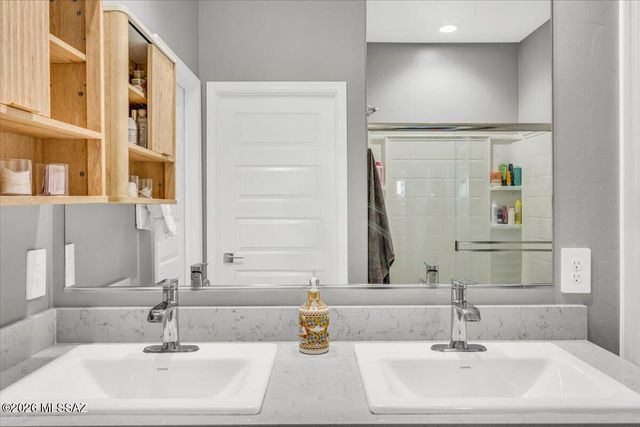 3483 N Kellen Canyon Court, Tucson, AZ 85745