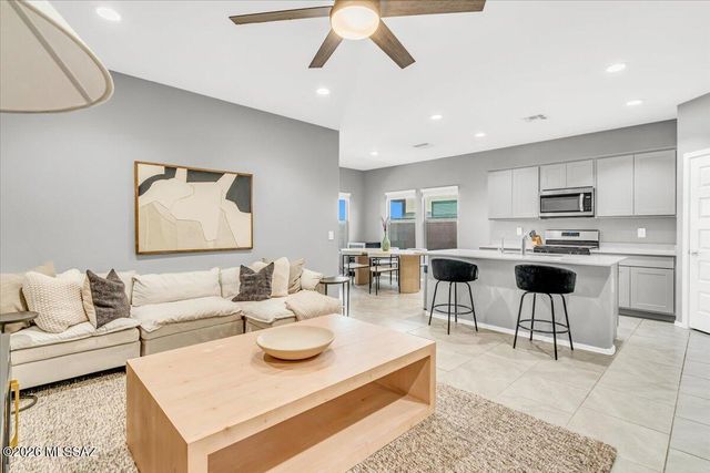 3483 N Kellen Canyon Court, Tucson, AZ 85745