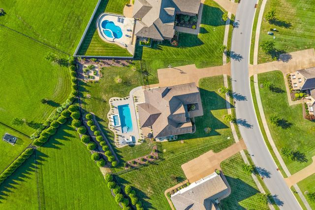 148 Springfield Dr, Lebanon, TN 37087