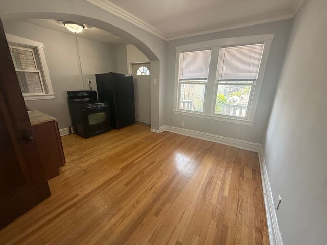5103 W 21st Street 10, Cicero, IL 60804