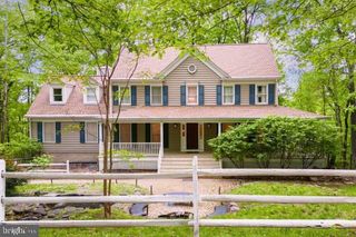 26 BEAR CREEK TRL, Harpers Ferry, WV 25425