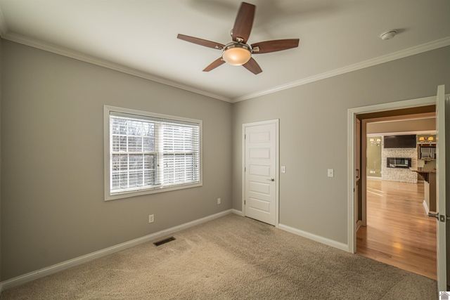 158 Edison Dr., Calvert City, KY 42029