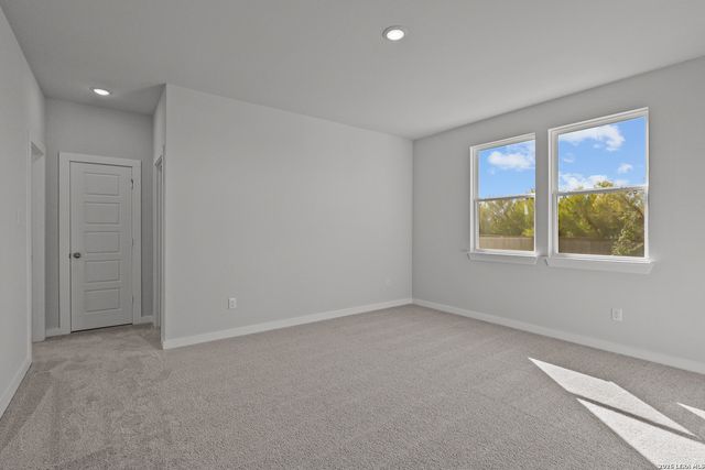 8635 RUCKER POND TRAIL, San Antonio, TX 78252