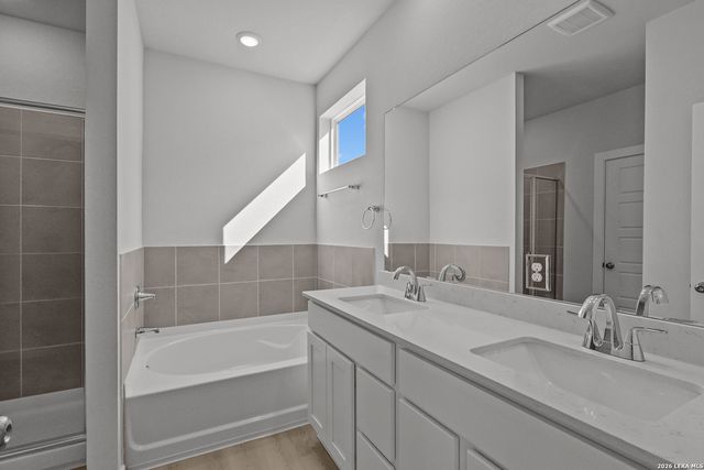 8635 RUCKER POND TRAIL, San Antonio, TX 78252