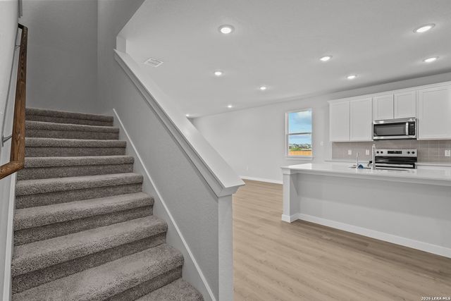 8635 RUCKER POND TRAIL, San Antonio, TX 78252