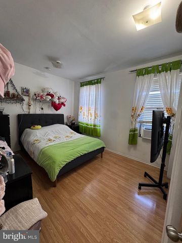 608 SNYDER AVE, Philadelphia, PA 19148