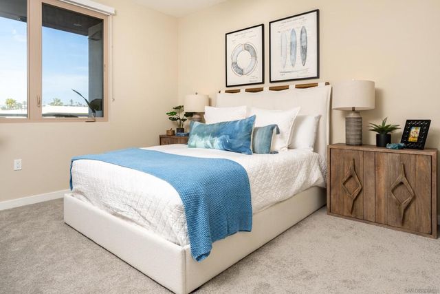 355 N Cleveland Street, Oceanside, CA 92056