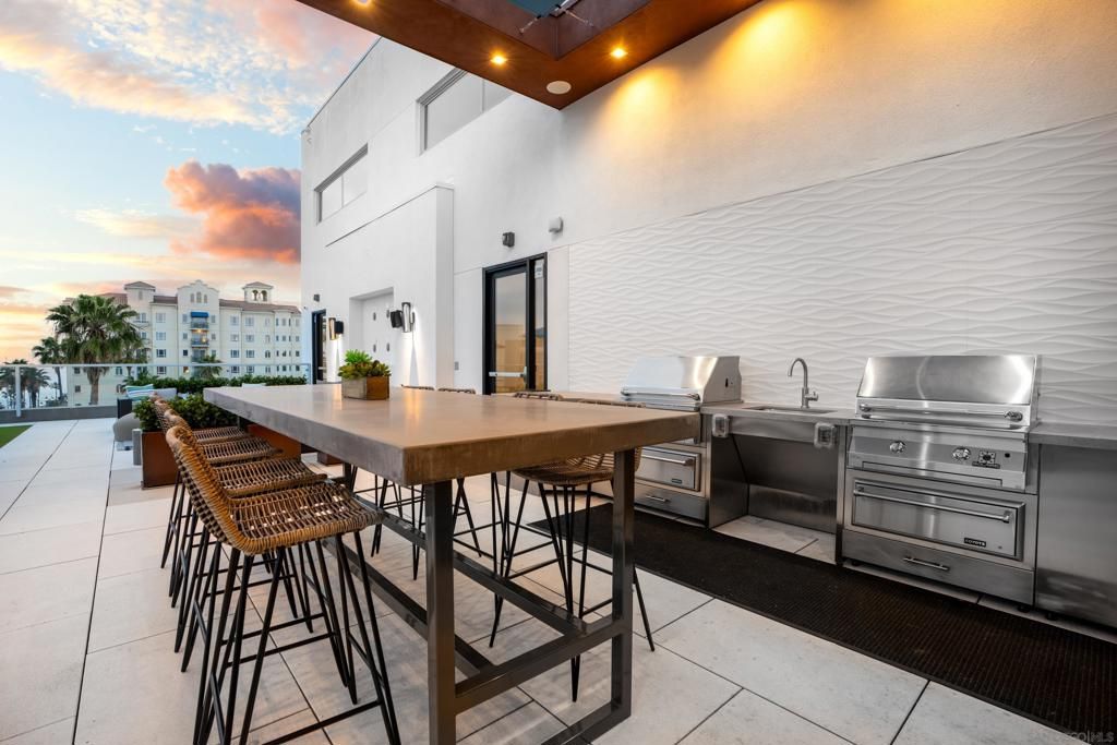 Image 17 of property listing at 355 N Cleveland Street, Oceanside, CA 92056