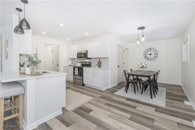 5679 Wilson Mills Road, Highland Heights, OH 44143