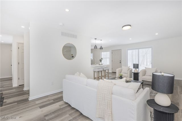 5679 Wilson Mills Road, Highland Heights, OH 44143