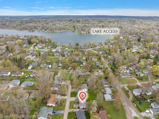 152 Schram Court, Orion Charter Township, MI 48362